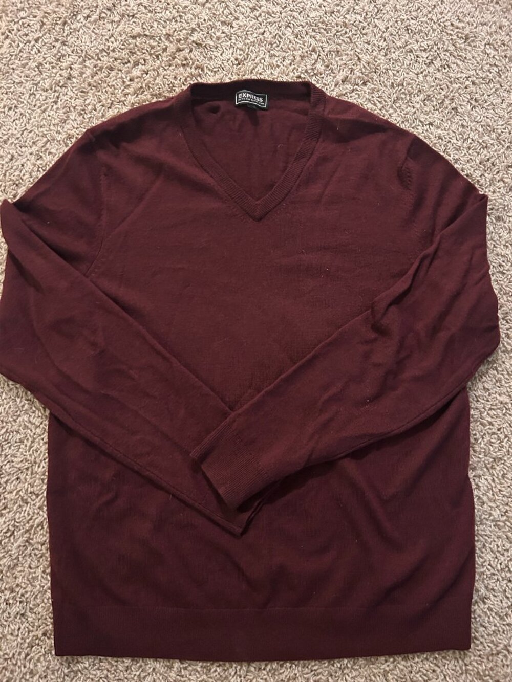 Express Men’s Merino Wool Sweater Burgundy Size L Like New